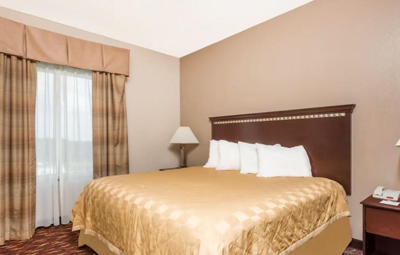 La Quinta Inn & Suites By Wyndham Augusta Fort Eisenhower Esterno foto