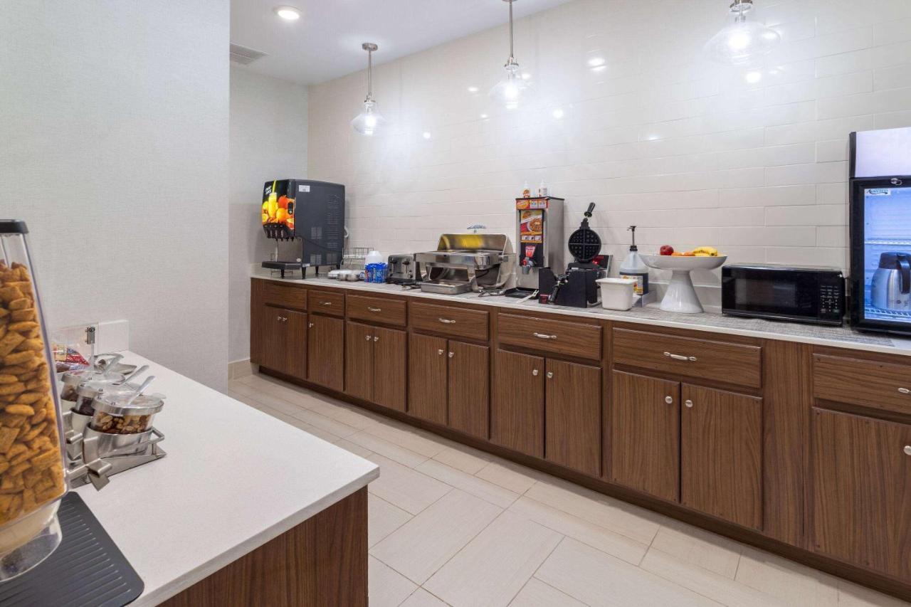 La Quinta Inn & Suites By Wyndham Augusta Fort Eisenhower Esterno foto
