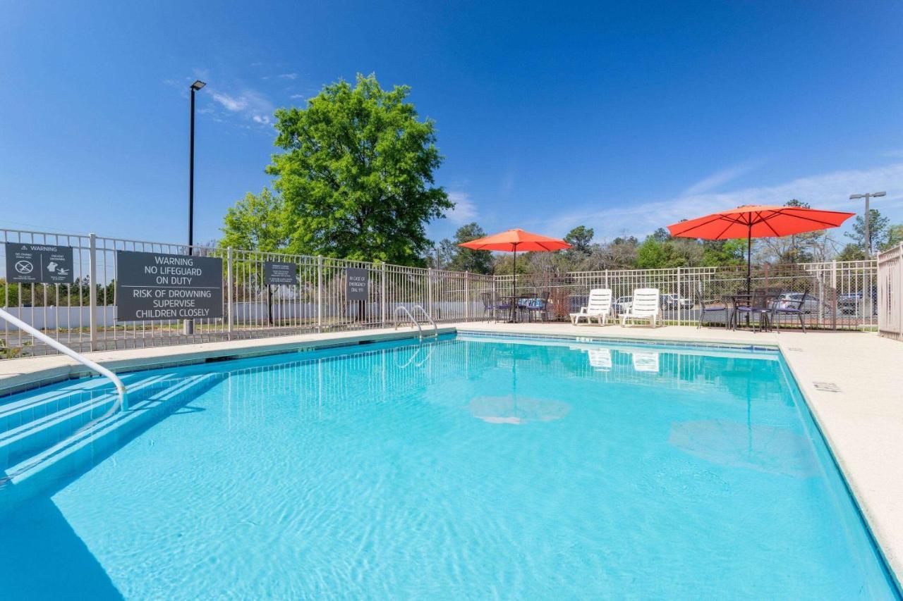 La Quinta Inn & Suites By Wyndham Augusta Fort Eisenhower Esterno foto