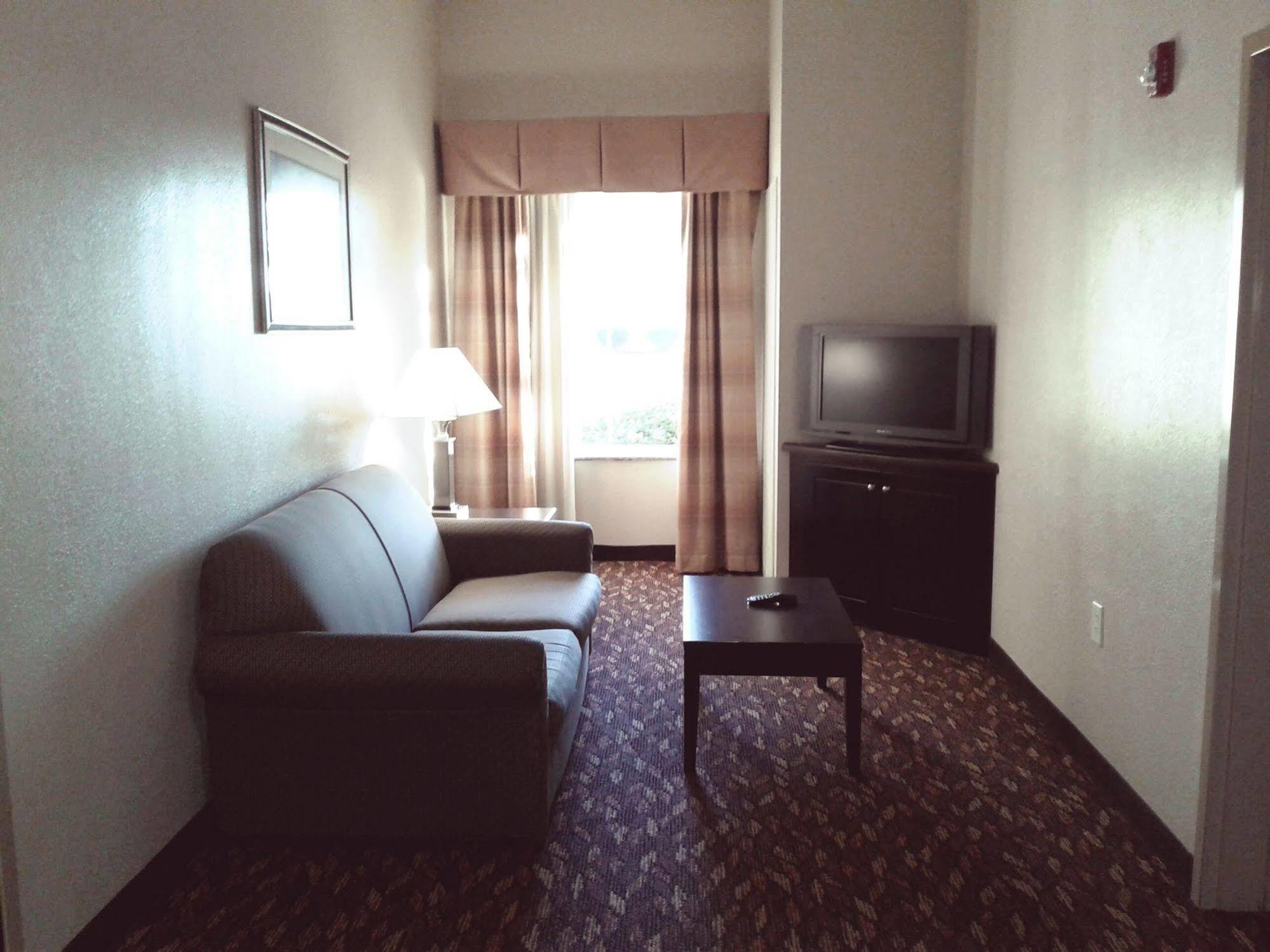 La Quinta Inn & Suites By Wyndham Augusta Fort Eisenhower Esterno foto